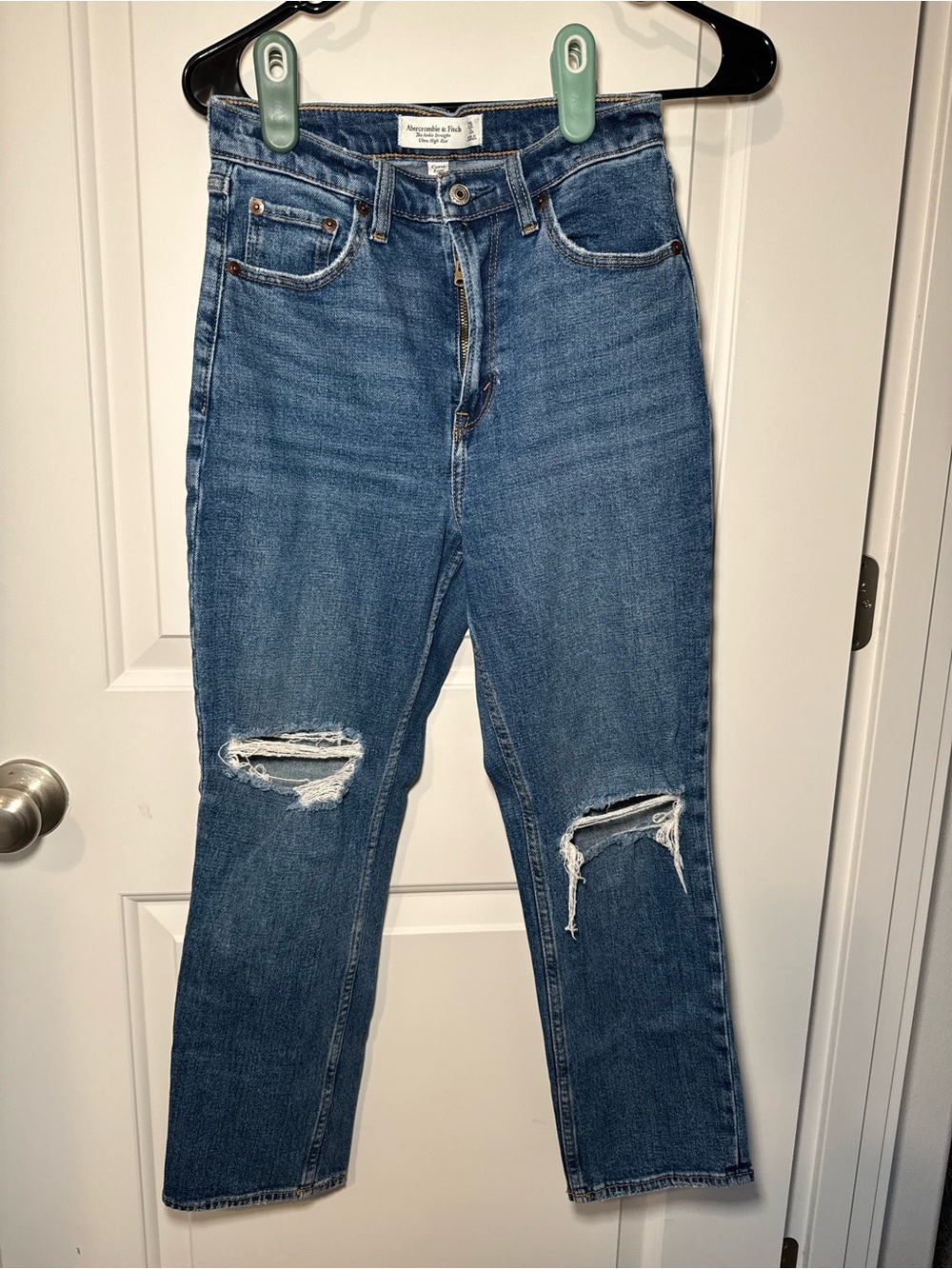 Abercrombie & Fitch Distressed Medium Blue High-Rise Cropped Jeans